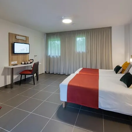 Hotel Alba D'orient Mesnil-Saint-Père